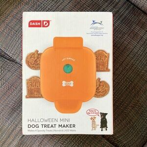 Halloween Mini dog treat maker NIB